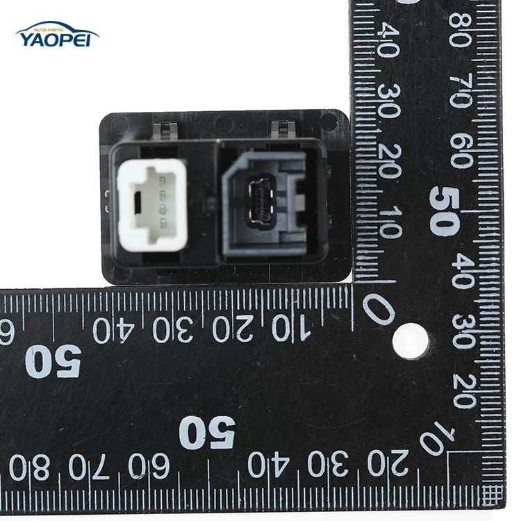 Nissan AUX Interface 795405004 100013009 280234BA0B